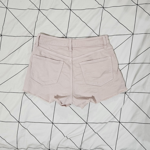Aritzia Sunday Best Pink Denim Shorts With Raw Hem Size 28 - Picture 6 of 8